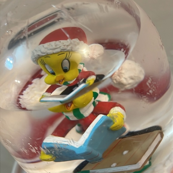 Vtg Looney Tunes By Matrix 3 Mini Snow Globs As Is - Picture 6 of 11